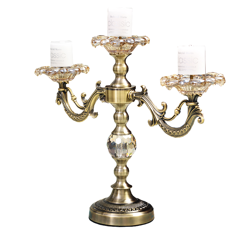 Nordic American Retro Candle Holders Bronze Crystal Candlestick Metal Carving Decoration Wedding Table Romantic Ornament FC411
Nordic American Retro Candle Holders Bronze Crystal Candlestick Metal Carving Decoration Wedding Table Romantic Ornament FC411
