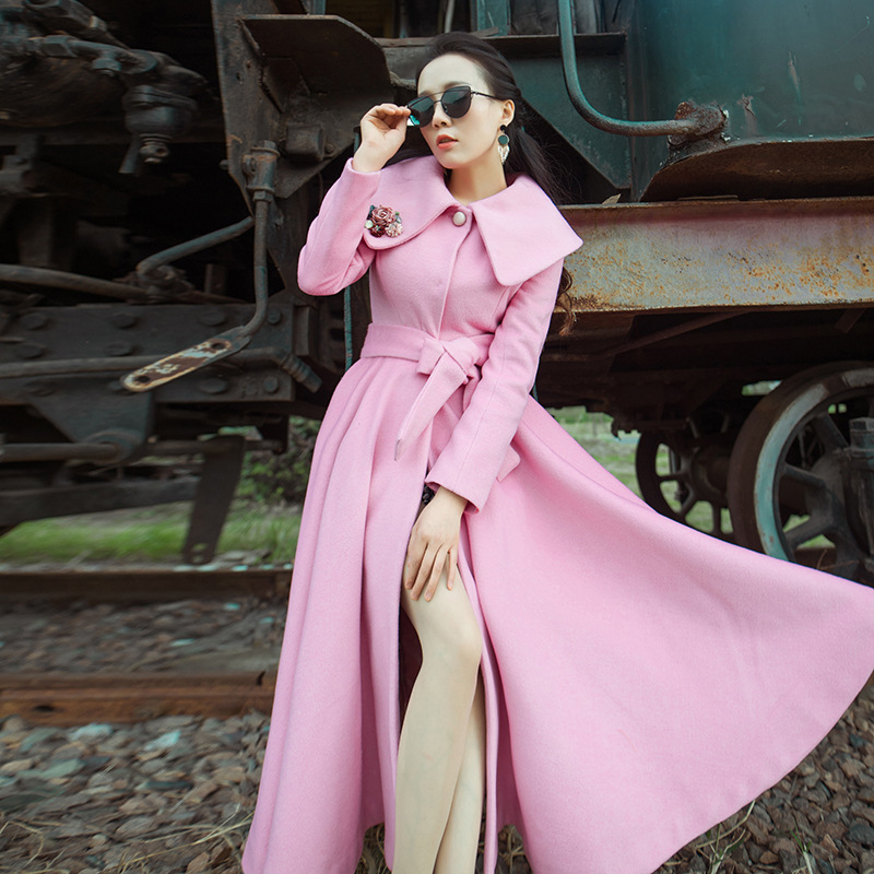 New Ultra Long Winter Overcoat for Women Turn Down Collar Long Sleeve Woolen Outwear Slim Waist Female Cashmere Jacket Coat Pink
New Ultra Long Winter Overcoat for Women Turn Down Collar Long Sleeve Woolen Outwear Slim Waist Female Cashmere Jacket Coat Pink