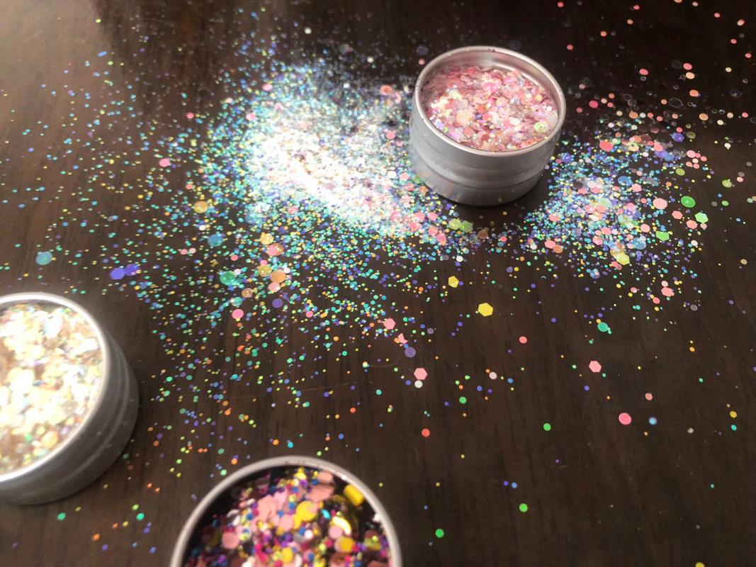 3g/ jar Nail Chunky Glitter Sequin Mixes Colorful Iridescent Nail Glitter Powder for Decoration Mix Color & Size #1-3
3g/ jar Nail Chunky Glitter Sequin Mixes Colorful Iridescent Nail Glitter Powder for Decoration Mix Color & Size #1-3