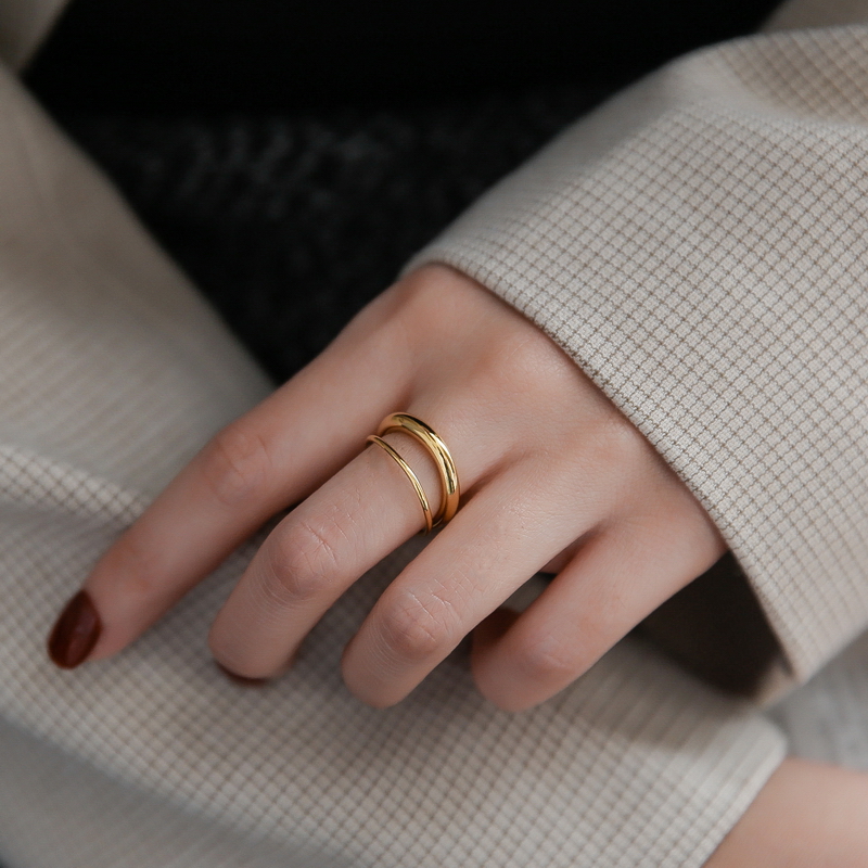 YUN RUO Fashion Personality Multi-layer Gold Finger Ring Yellow Gold Woman Gift Titanium Steel Stainless Steel Jewelry Not Fade
YUN RUO Fashion Personality Multi-layer Gold Finger Ring Yellow Gold Woman Gift Titanium Steel Stainless Steel Jewelry Not Fade
