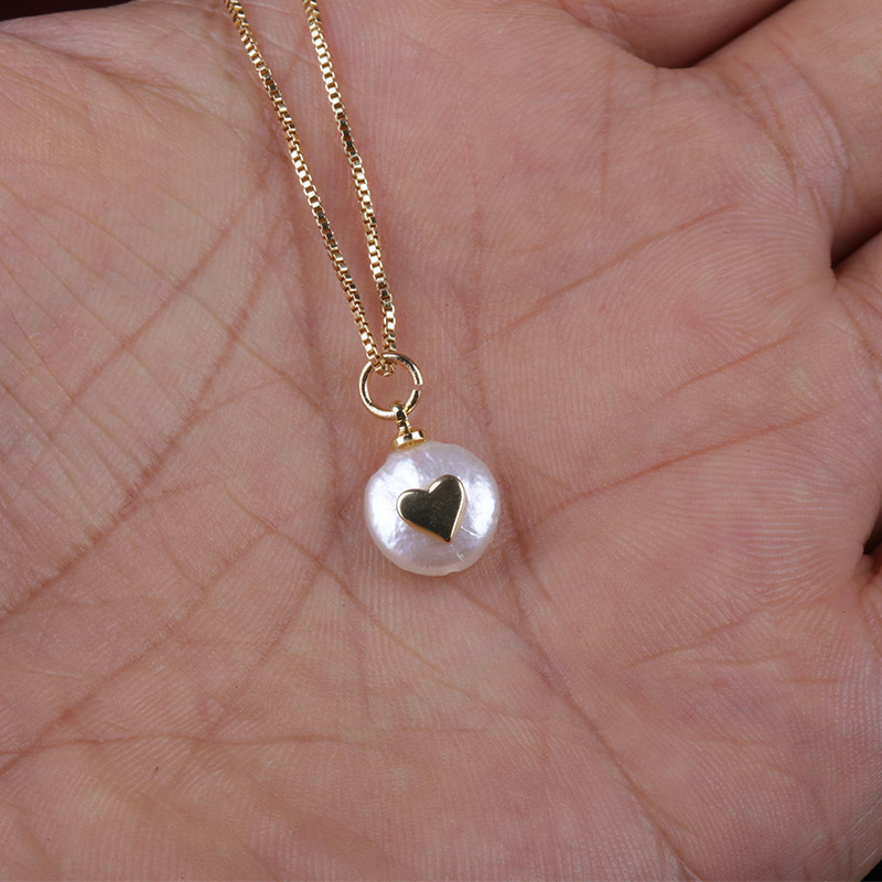tiny gold solid heart charm natural coin freshwater pearl bead delicate chain pendant choker necklace for women jewelry
tiny gold solid heart charm natural coin freshwater pearl bead delicate chain pendant choker necklace for women jewelry