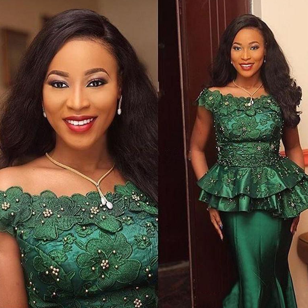 2024 Africa Dark Green Mermaid Prom Dresses Floor Length Off Shoulder Appliques Lace Beaded Pearls Formal Party Evening Gowns vestidos