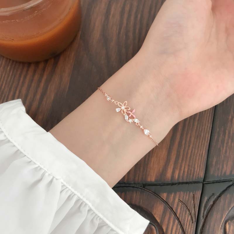 MuHan Butterfly Zircon Crystal Flower Bracelet Bangle For Women Girls Adjustable Bracelets Jewelry Female Gifts Classic Chain
MuHan Butterfly Zircon Crystal Flower Bracelet Bangle For Women Girls Adjustable Bracelets Jewelry Female Gifts Classic Chain