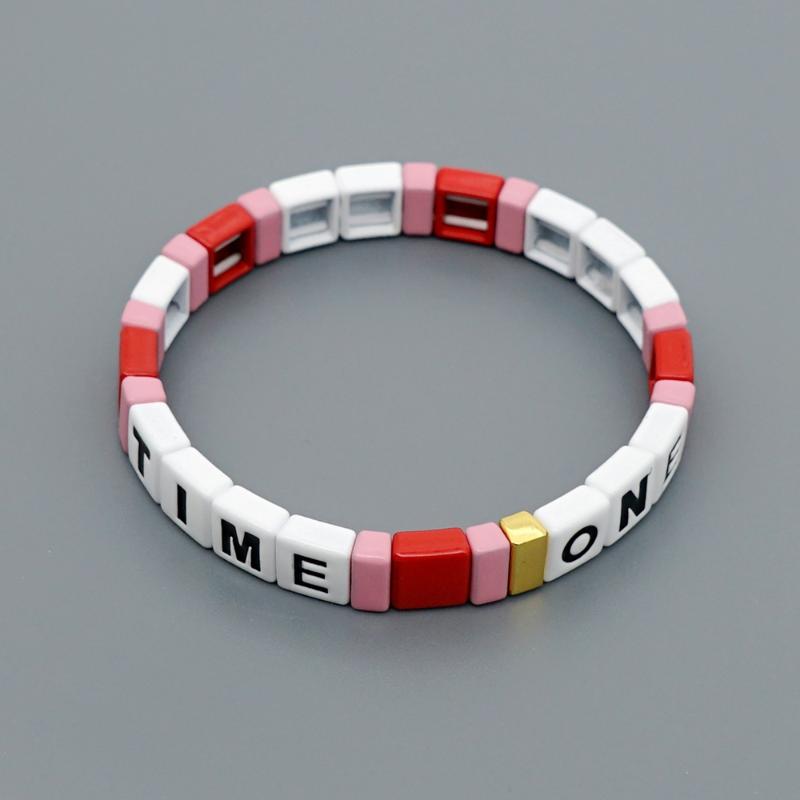 Shinus 2020 New Bracelets Women Letter Bracelet Summer Beach Enamel Tile Armbanden Bohemian Jewelry Colorful Fashion Jewellry
Shinus 2020 New Bracelets Women Letter Bracelet Summer Beach Enamel Tile Armbanden Bohemian Jewelry Colorful Fashion Jewellry