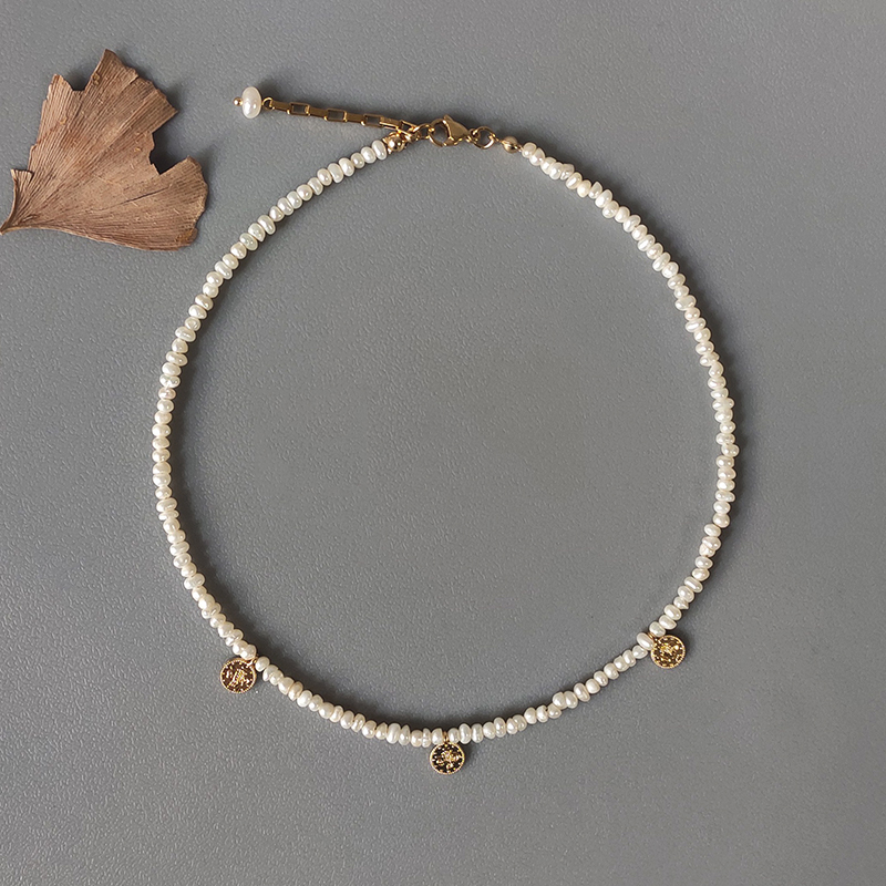 women Small freshwater pearl necklace fashion simple real natural pearl choker exquisite gold-color accessories embellished gift
women Small freshwater pearl necklace fashion simple real natural pearl choker exquisite gold-color accessories embellished gift
