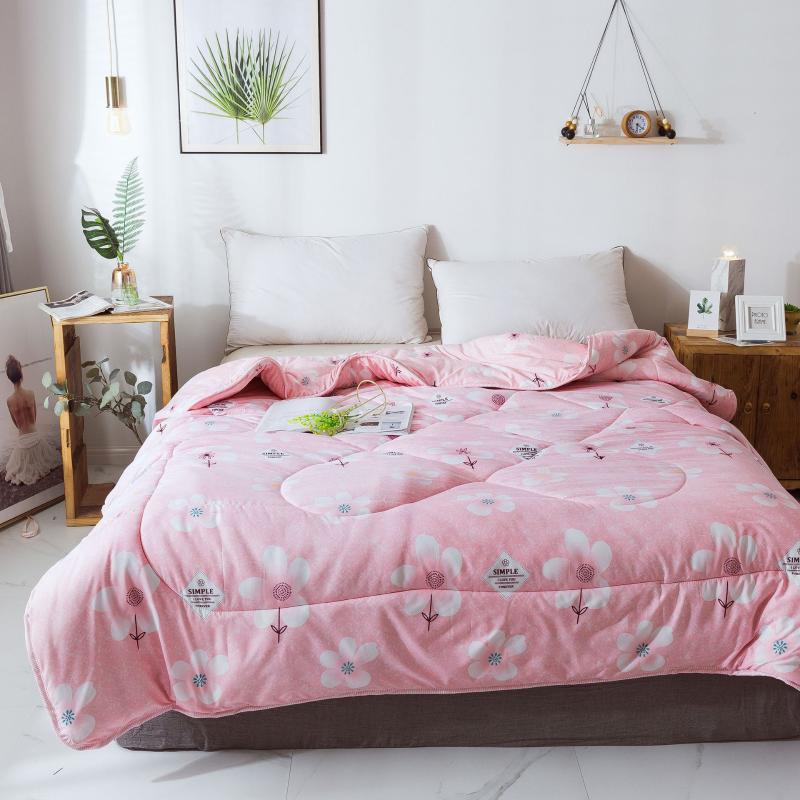 Summer Silk Quilt Washed Cotton Summer Blanket Spring and Autumn Air Conditioning Quilt
Summer Silk Quilt Washed Cotton Summer Blanket Spring and Autumn Air Conditioning Quilt