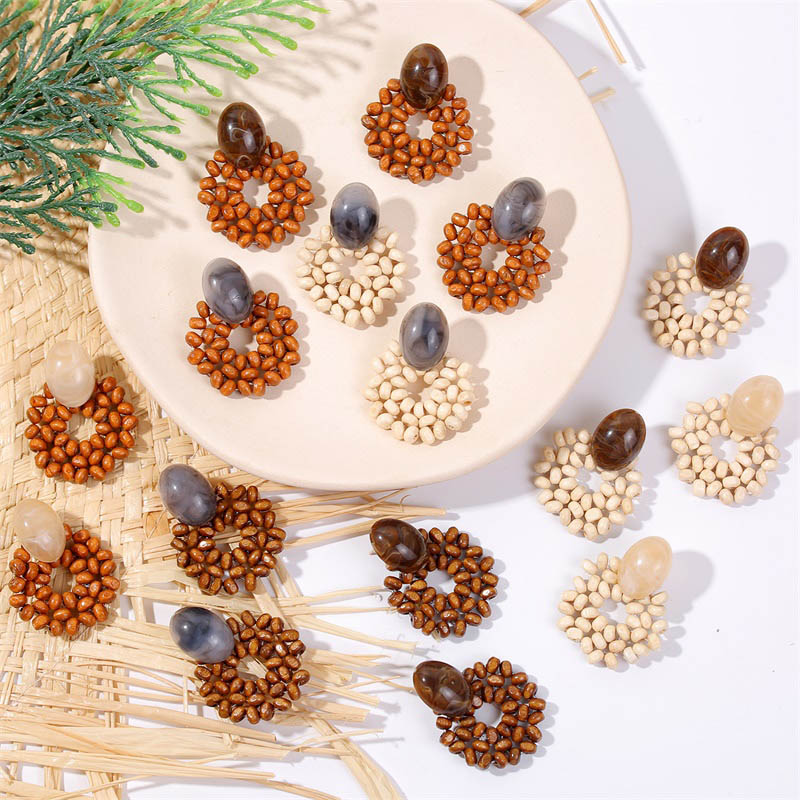 Korean Style Fashion Ladies Round Hollow Handmade Wood Beaded Earrings For Women 2020 Trendy Marble Pattern Acrylic Drop Earring
Korean Style Fashion Ladies Round Hollow Handmade Wood Beaded Earrings For Women 2020 Trendy Marble Pattern Acrylic Drop Earring