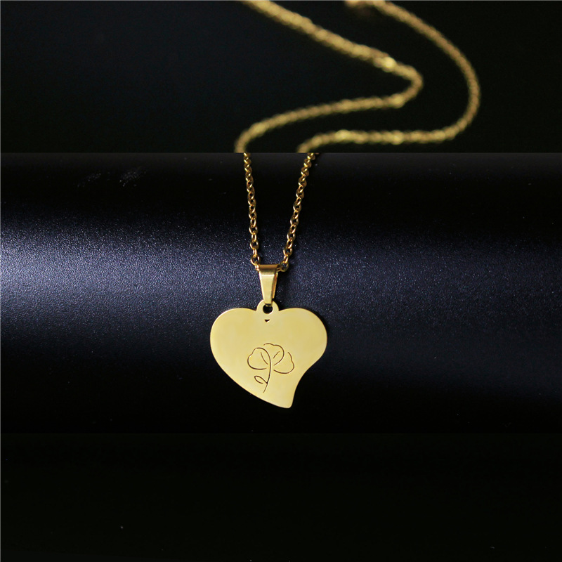 Simple Design New Trendy Stainless Steel Heart Pendant Necklace for Women Rose Flower Engraved Choker Necklace Gift for Lover
Simple Design New Trendy Stainless Steel Heart Pendant Necklace for Women Rose Flower Engraved Choker Necklace Gift for Lover
