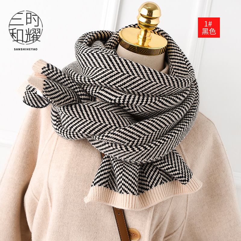 New Classic Knitted Herringbone Warm Woman Scarf in Autumn and Winter of 2020,Soft and sweet lady's skin-friendly Winter Scarf
New Classic Knitted Herringbone Warm Woman Scarf in Autumn and Winter of 2020,Soft and sweet lady's skin-friendly Winter Scarf