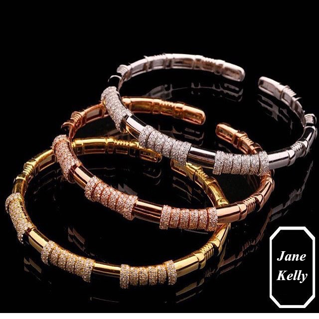new Fashion cubic zirconia Baguette bracelet Micro Pave Setting bangle cuff copper base with Gold-Color
new Fashion cubic zirconia Baguette bracelet Micro Pave Setting bangle cuff copper base with Gold-Color
