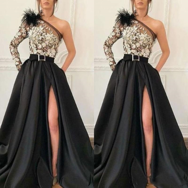 Modern Arabic One Shoulder Feather Prom Dresses A Line Evening Gowns Long Sleeves Appliques Lace Side High Slit Special Occasion Dress