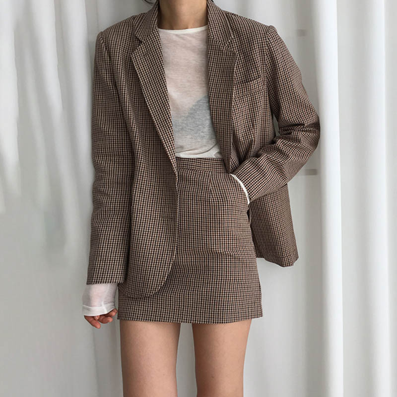 Plaid Blazer Women Loose Korean Blazers and Jackets Casual Plaid Jacket Plus Size Oversized Coat Single Breasted Vintage New, Black
Plaid Blazer Women Loose Korean Blazers and Jackets Casual Plaid Jacket Plus Size Oversized Coat Single Breasted Vintage New, Black
