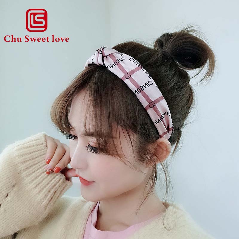 Fashion Headband Women Vintage Twist Hairband Girls Letter Printing Bow Knot Headband Hairband Headwear Hair Band Chic Hoop
Fashion Headband Women Vintage Twist Hairband Girls Letter Printing Bow Knot Headband Hairband Headwear Hair Band Chic Hoop