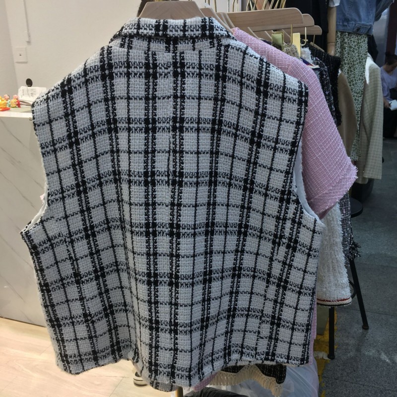 Office Ladies Casual Suits Vest Plaid Sleeveless Jacket Women Lapel Collar Loose Fit Waistcoat Badge Outerwear Coat Free Size, Black
Office Ladies Casual Suits Vest Plaid Sleeveless Jacket Women Lapel Collar Loose Fit Waistcoat Badge Outerwear Coat Free Size, Black