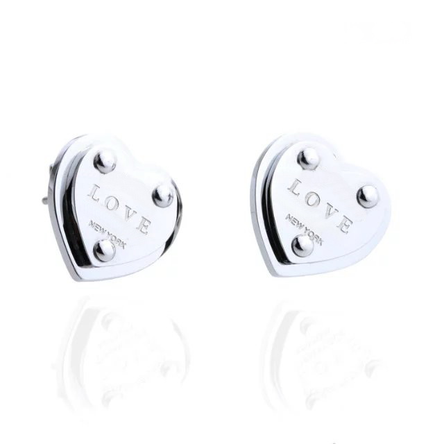 Europe America Simple Style Lady Women Titanium Steel Engraved T Initials Heart Rivets Stud Earrings 3 Color