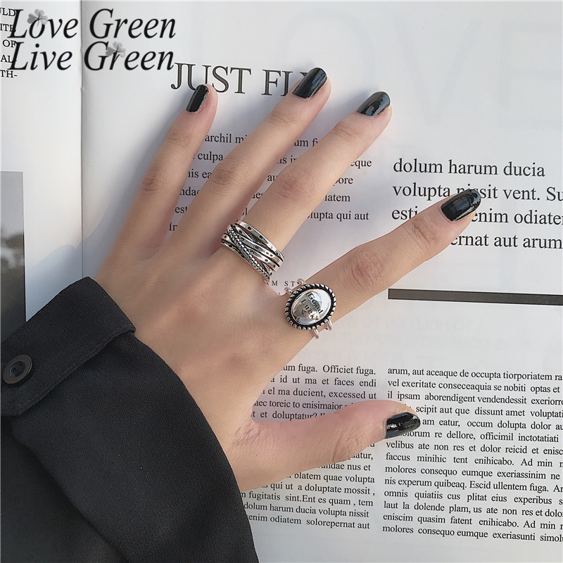 Ins Cold Wind Cool Smile Rings Chain Creative Opening Simple Female Adjustable Winding Retro Index Finger Oval Wed Ring
Ins Cold Wind Cool Smile Rings Chain Creative Opening Simple Female Adjustable Winding Retro Index Finger Oval Wed Ring