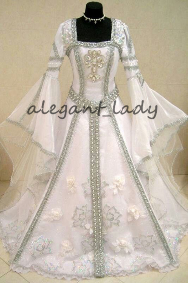 Medieval Vintage Wedding dresses With Bell Long Sleeve 2023 Square Lace Floral Pearls Lace-up Corset Back Gothic Wedding Gown