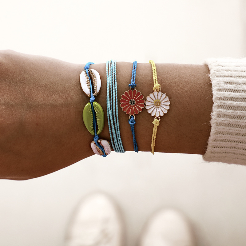 Multi color Bohemian Handmade 4 layers weave Flower Bracelet Sets Women 2020 New Rope Chain Bracelets Retro Jewelry Accessories
Multi color Bohemian Handmade 4 layers weave Flower Bracelet Sets Women 2020 New Rope Chain Bracelets Retro Jewelry Accessories