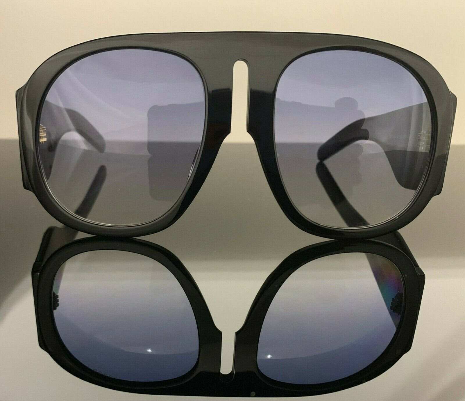 Designer Sunglasses 0152 Women Luxury Sunglasses Fashion designer Sunglasses Luxury Men Women Designer Summer Style Top Quality UV Protectio
Designer Sunglasses 0152 Women Luxury Sunglasses Fashion designer Sunglasses Luxury Men Women Designer Summer Style Top Quality UV Protectio