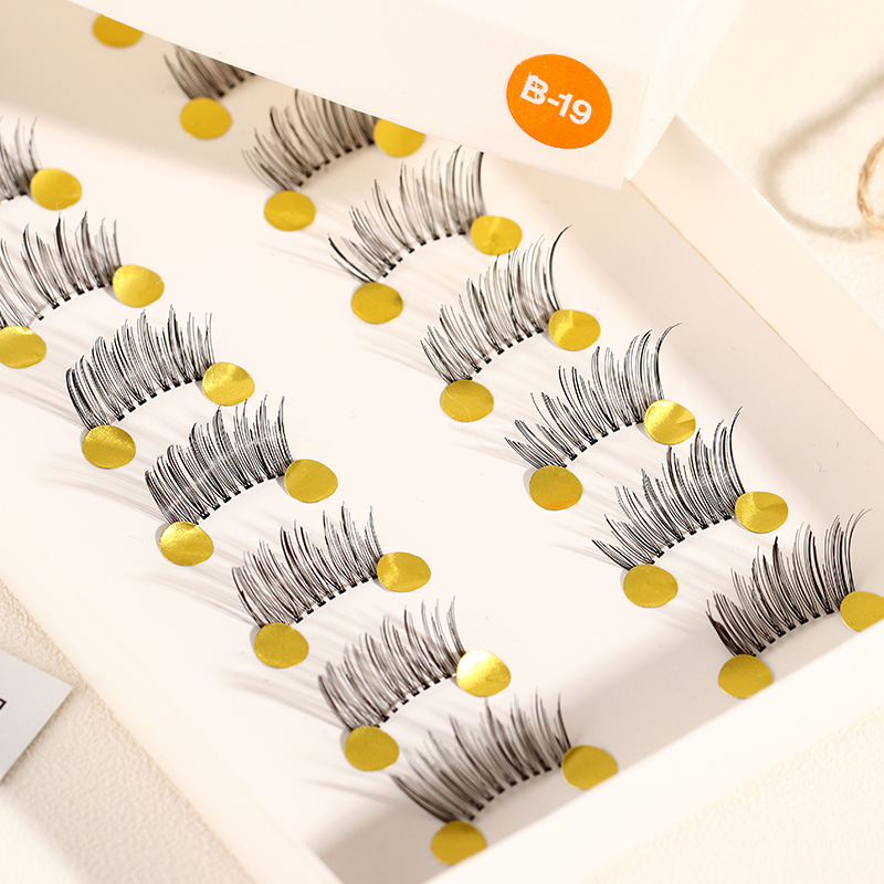 10 Pairs Beauty Makeup Mini Half Corner Black False Eyelashes Natural Fake Eye Lashes Makeup Tools
10 Pairs Beauty Makeup Mini Half Corner Black False Eyelashes Natural Fake Eye Lashes Makeup Tools