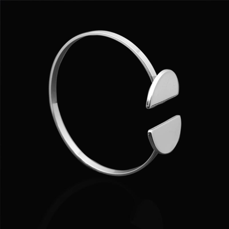 Bing Tu Geometric Round Bangle Bracelet Punk Open Cuff Bracelets Women Fashion Adjustable Jewelry Costume Accessories pulseras
Bing Tu Geometric Round Bangle Bracelet Punk Open Cuff Bracelets Women Fashion Adjustable Jewelry Costume Accessories pulseras
