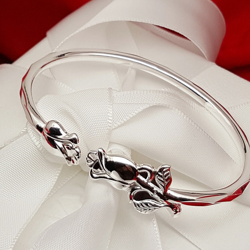 Roses Bracelets for Charming Lover Forever Jewelry Red Rose Accessories for Female Women as Christmas Gift in Stainless Steel
Roses Bracelets for Charming Lover Forever Jewelry Red Rose Accessories for Female Women as Christmas Gift in Stainless Steel