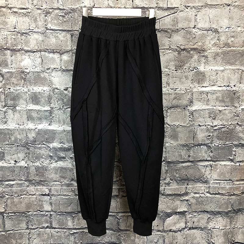 Autumn and winter original design men' black slim feet pants personality stitching loose radish pants beam tide
Autumn and winter original design men' black slim feet pants personality stitching loose radish pants beam tide