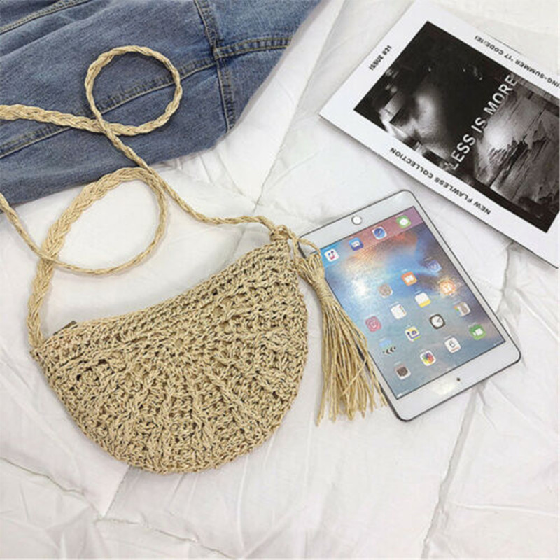 New Style Women Vintage Straw Rattan Tassel Messenger Bags Girls Travel Beach Solid Handbag Shoulder Bag, Beige
New Style Women Vintage Straw Rattan Tassel Messenger Bags Girls Travel Beach Solid Handbag Shoulder Bag, Beige