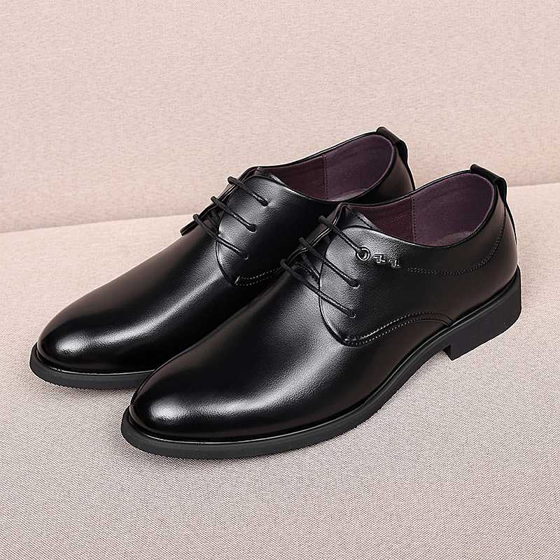 M-anxiu Men's Brand Leather Formal Shoes Christmas party dress shoes Oxfords Vintage Retro Shoe Elegant work, Black
M-anxiu Men's Brand Leather Formal Shoes Christmas party dress shoes Oxfords Vintage Retro Shoe Elegant work, Black