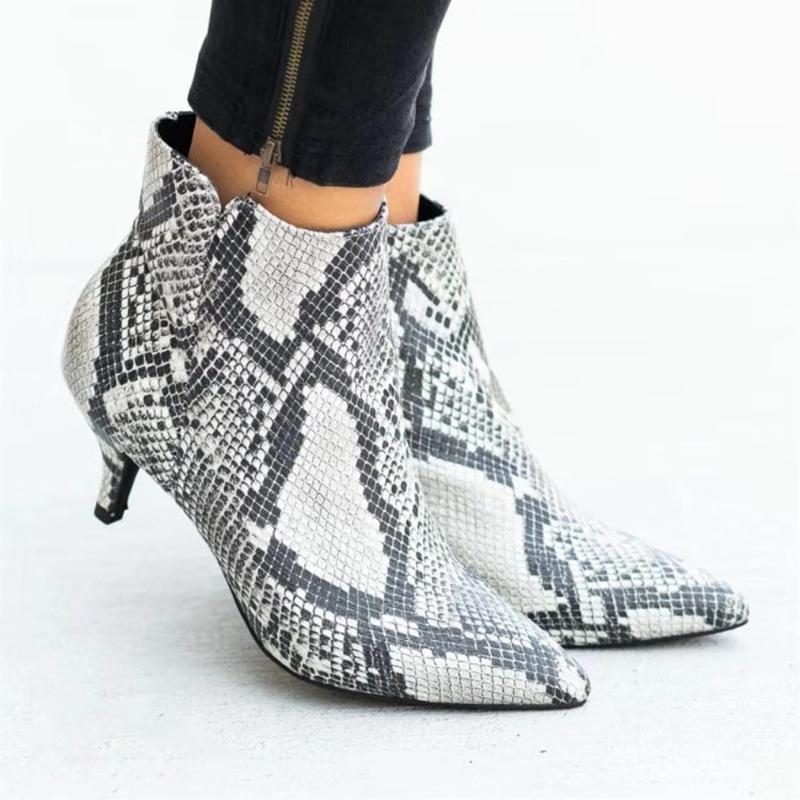 NEW 2020 Women's Ankle Boots Leopard Women Pointed Toe Ladies Chunky High heel Female Shoes Woman Footwear Plus Size 36-43 Snake, Black
NEW 2020 Women's Ankle Boots Leopard Women Pointed Toe Ladies Chunky High heel Female Shoes Woman Footwear Plus Size 36-43 Snake, Black