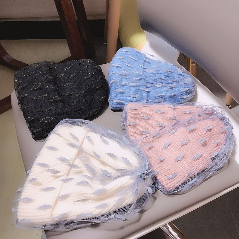 202009-YY cute winter warm Dot mesh Gold line fashion leisure lady Skullies Beanies cap women COOL hat, Black
202009-YY cute winter warm Dot mesh Gold line fashion leisure lady Skullies Beanies cap women COOL hat, Black