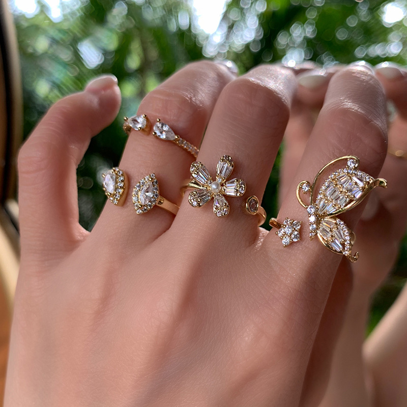 Fashion Rhinestone Flower Butterfly Open Rings For Women 2020 New Jewelry Creative Adjustable Ring
Fashion Rhinestone Flower Butterfly Open Rings For Women 2020 New Jewelry Creative Adjustable Ring