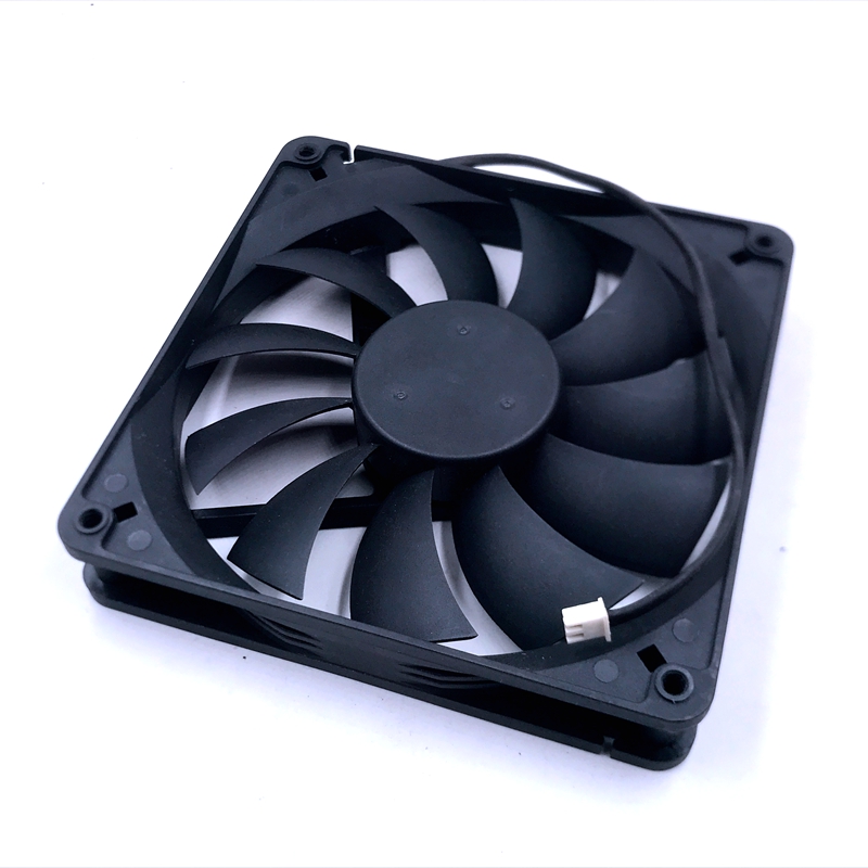 DFS132512H DFB13512H silent 135 chassis cooling fan DC 12V 3W 025A 2600RPM 13525 135 135 25mm 2 wires Dual Ball