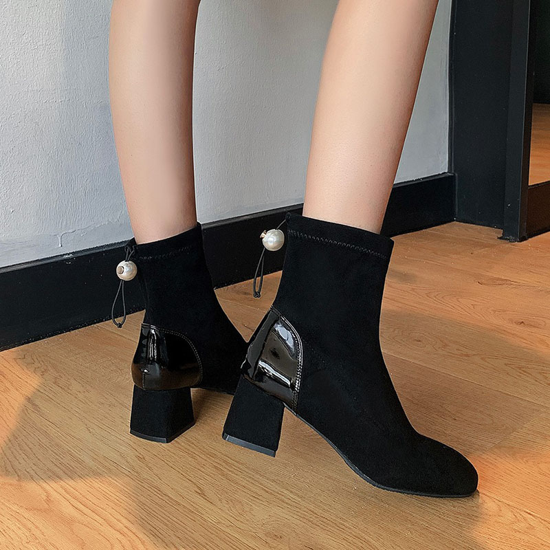 New Autumn Early Winter Shoes Women High Heels Boots Pearl Fashion Ladies Party Shoes Women Ankle Boots Square Heel 5cm YX2816, Black
New Autumn Early Winter Shoes Women High Heels Boots Pearl Fashion Ladies Party Shoes Women Ankle Boots Square Heel 5cm YX2816, Black