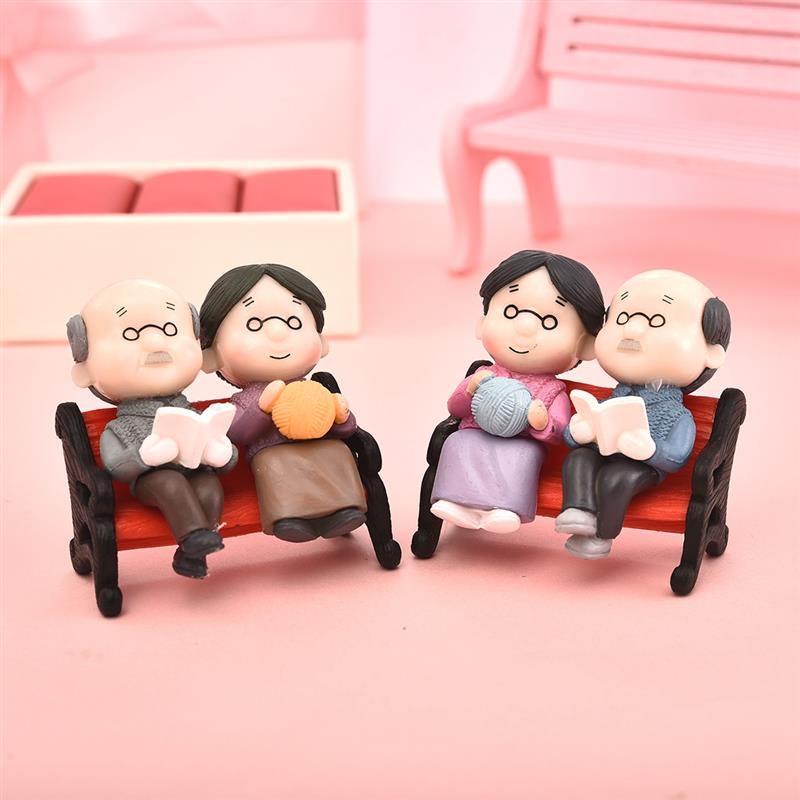 3Pc/set Kawaii Figures Chair Book Grandma Grandpa Old Couple DIY Mini Fairy Garden Ornament Doll Couple Gift Figurines Miniature
3Pc/set Kawaii Figures Chair Book Grandma Grandpa Old Couple DIY Mini Fairy Garden Ornament Doll Couple Gift Figurines Miniature