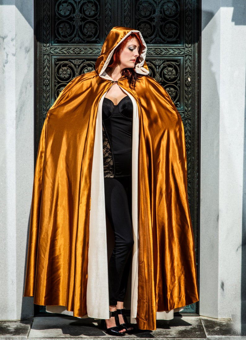 Gold Long Hooded Cloaks Winter Wedding Capes Wicca Robe Warm Hallowmas Christmas Evening Party Prom Jacket