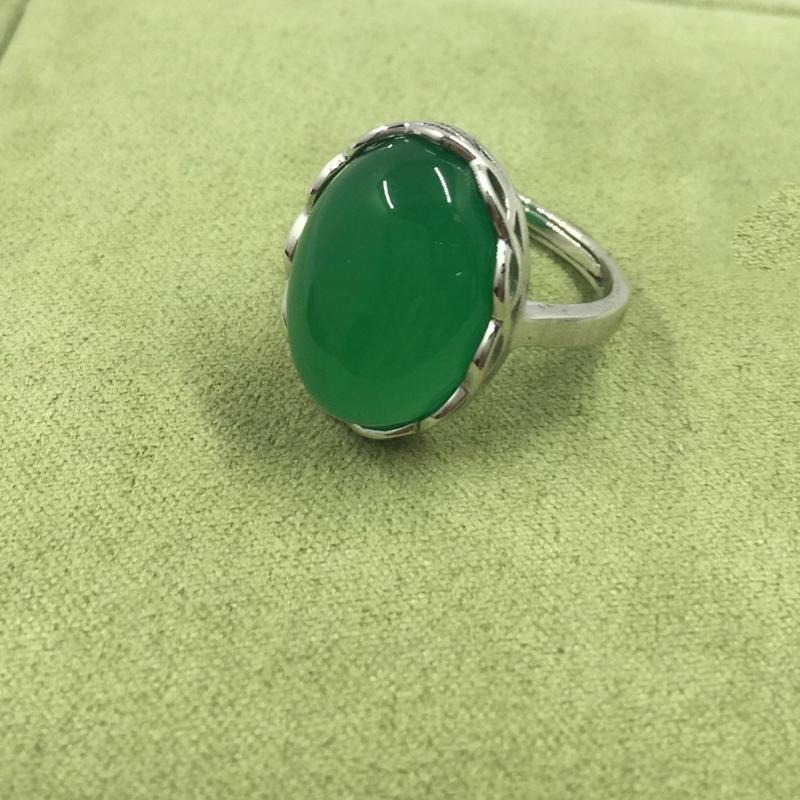 Exquisite Classic Natural Chalcedony Fashion Jewelry Luxury Ring Romantic Ring Lady Ornament All-match Style For Wedding Party
Exquisite Classic Natural Chalcedony Fashion Jewelry Luxury Ring Romantic Ring Lady Ornament All-match Style For Wedding Party