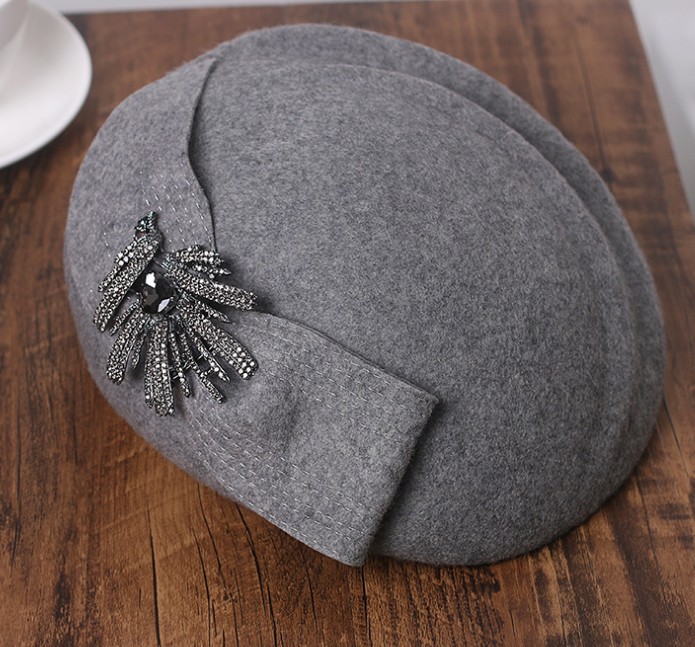 Lady Fedoras Wool Cap Woman Woolen Bowtie Cap Autumn Winter Beret Hat Bowler Hat Pumpkin Cocktail Formal Dress Hats, Black
Lady Fedoras Wool Cap Woman Woolen Bowtie Cap Autumn Winter Beret Hat Bowler Hat Pumpkin Cocktail Formal Dress Hats, Black