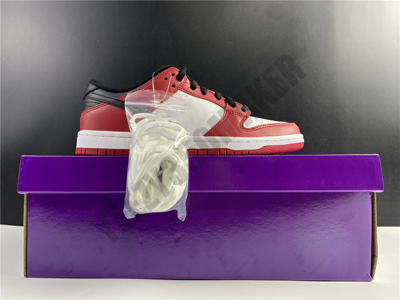 2022 OG low Basketball Shoes Chicago Dk Varsity red white black Skateboard Shoe Men Women Fashion Comfortable Trainer Sneakers BQ6817-600
2022 OG low Basketball Shoes Chicago Dk Varsity red white black Skateboard Shoe Men Women Fashion Comfortable Trainer Sneakers BQ6817-600