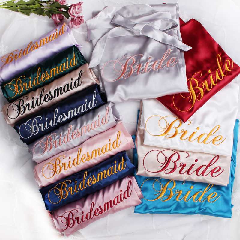 1pcs lot Good quality Embroidery logo Kimono Bride silk Robe Wedding Bridal party gift satin robes bridesmaid
1pcs lot Good quality Embroidery logo Kimono Bride silk Robe Wedding Bridal party gift satin robes bridesmaid