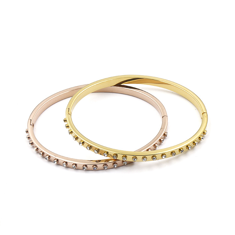 2020 Fashion classic titanium steel bracelet Narrow version half interval zircon bracelet bangle for women gift
2020 Fashion classic titanium steel bracelet Narrow version half interval zircon bracelet bangle for women gift