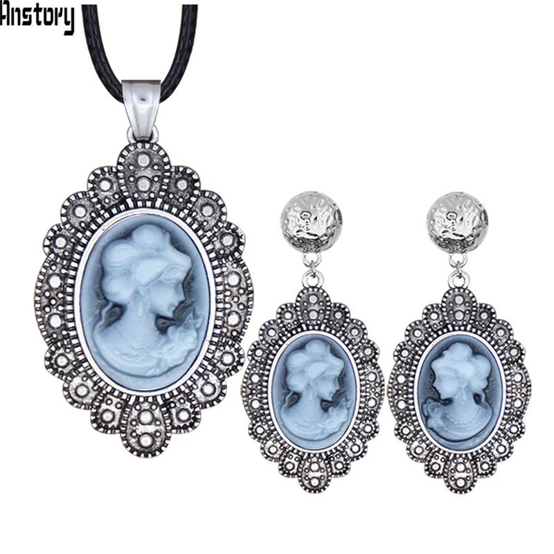 Oval Lady Queen Cameo Jewelry Sets Leaf Pendant Necklace Stud Earrings Vintage Look Fashion Jewelry NE+EA 513, As pic
Oval Lady Queen Cameo Jewelry Sets Leaf Pendant Necklace Stud Earrings Vintage Look Fashion Jewelry NE+EA 513, As pic