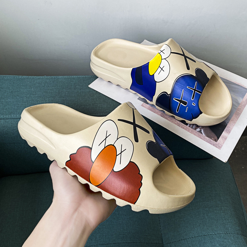 Big Size Kanye West Mens Womens Slippers Slides triple bone resin desert sand scrawl Platform fashion slides beach sandals shoes -46, Khaki
Big Size Kanye West Mens Womens Slippers Slides triple bone resin desert sand scrawl Platform fashion slides beach sandals shoes -46, Khaki