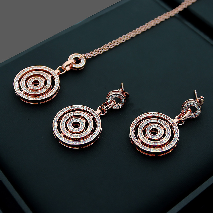 Europe America Style Lady Women Titanium Steel Tassels Engraved B Initials 3 Circle Full Diamond Stud Earrings 2 Color