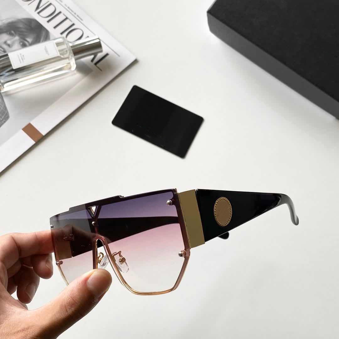 Sport Luxury Sunglass women Metal Classic Vintage Women Sunglasses One Piece Designer Glasses Female Driving Eyewear Oculos De Sol Masculino
Sport Luxury Sunglass women Metal Classic Vintage Women Sunglasses One Piece Designer Glasses Female Driving Eyewear Oculos De Sol Masculino