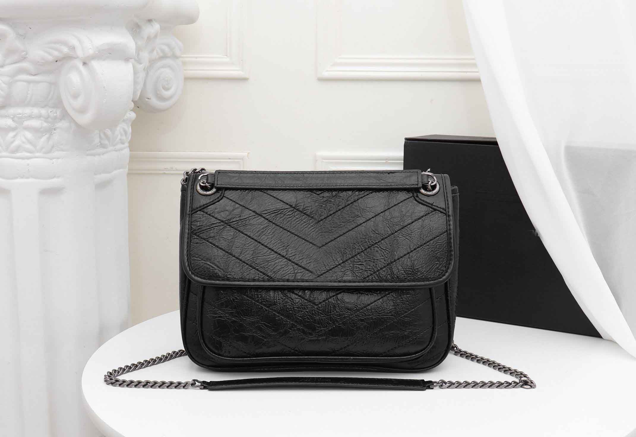 shoulder bags women real leather chain crossbody bag nikki purse fanny handbags circle purse tote high quality female hot sale, Black
shoulder bags women real leather chain crossbody bag nikki purse fanny handbags circle purse tote high quality female hot sale, Black