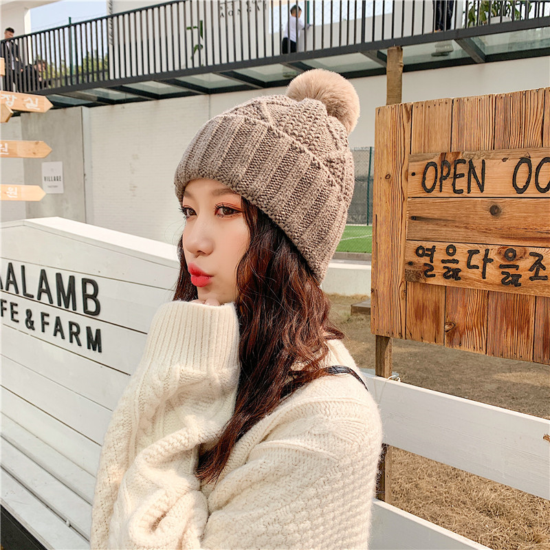 VISROVER 7 colorways acrylic winter hat for woman solid color bonnet with pompom autumn beanies warm soft winter skullies cap
VISROVER 7 colorways acrylic winter hat for woman solid color bonnet with pompom autumn beanies warm soft winter skullies cap