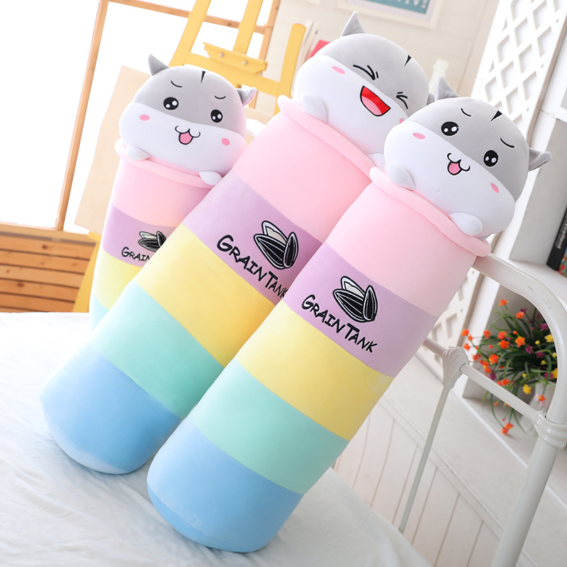 Pillow Long Rainbow Hamster Plush Pillows Staffed Down Cotton Animal Mouse Toys For Kids Soft Bed Home Decoration Cute Gifts
Pillow Long Rainbow Hamster Plush Pillows Staffed Down Cotton Animal Mouse Toys For Kids Soft Bed Home Decoration Cute Gifts