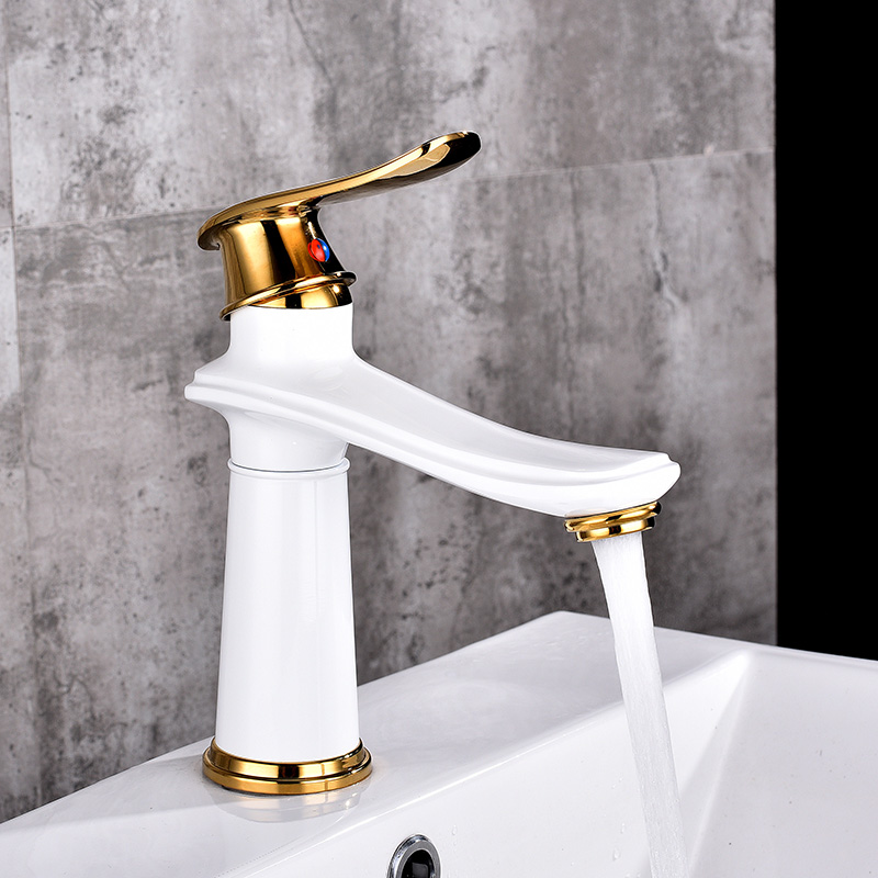 Basin Faucet Water Tap Bathroom Faucet Brass Made White gold black Finish Single Handle hot cold Water Sink Tap Mixer
Basin Faucet Water Tap Bathroom Faucet Brass Made White gold black Finish Single Handle hot cold Water Sink Tap Mixer