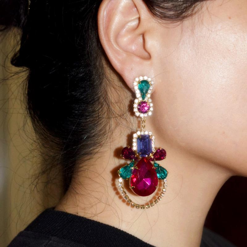 Qiaose 3Colors Crystal Teardrop Dangle Earrings Bohemian Jewelry Women Fashion Resin Statement Earrings Hot Sale